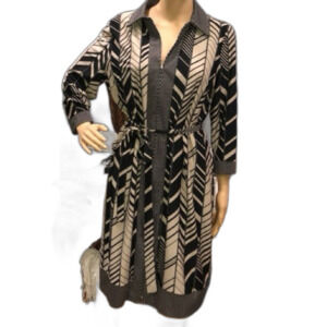 Robbie Bee Cream & black geometric shape dress sz medium EUC